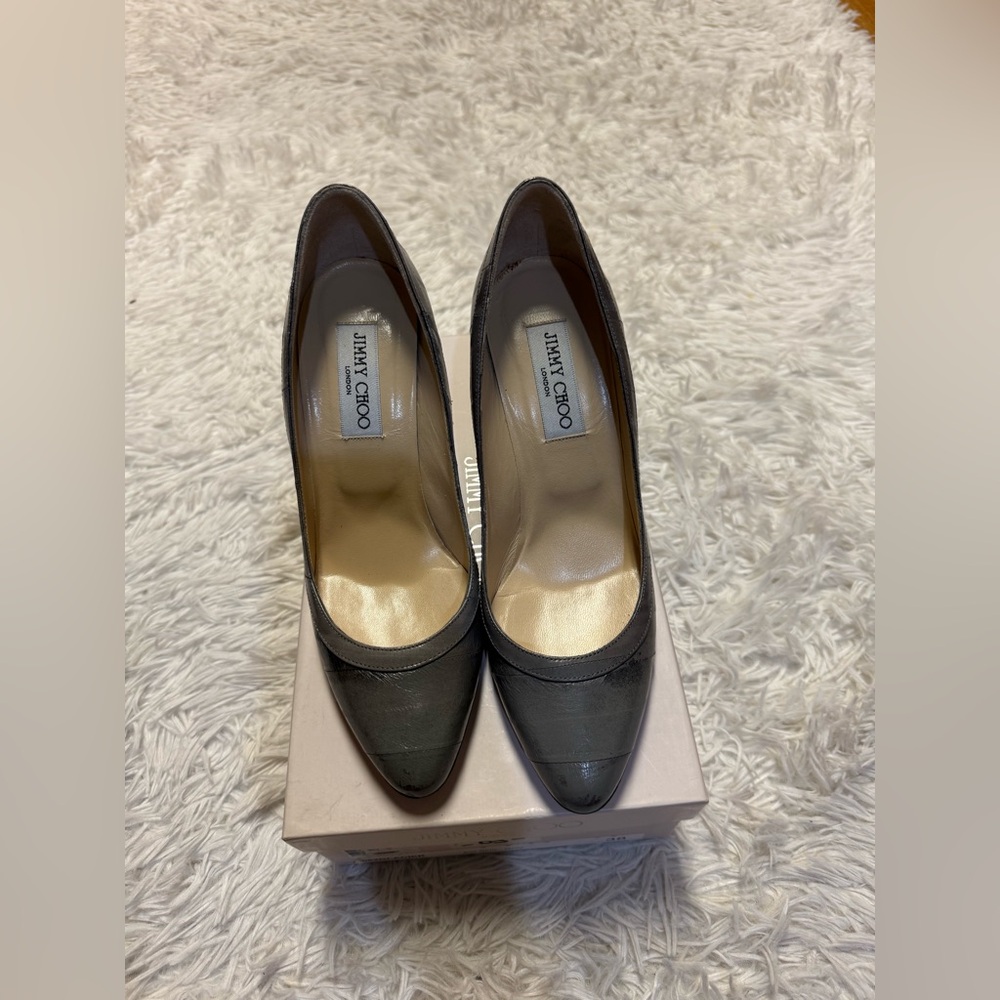 JIMMY CHOO glacier Gray Eel Skin Pump Shoes